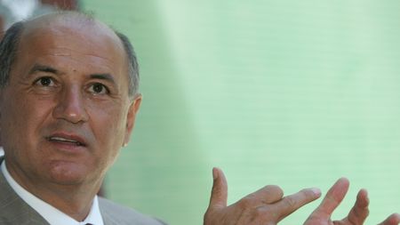 Copos despre decizia DNA: "Este o tâmpenie"