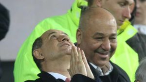 Copos: "Nu am semnat nimic cu Taher"