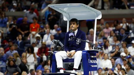 Nu a ieșit din casă pentru a se feri de furia fanilor! Prima reacție a arbitrului Carlos Ramos, la trei zile de la cel mai controversat meci al carierei: mesajul transmis unui jurnalist portughez