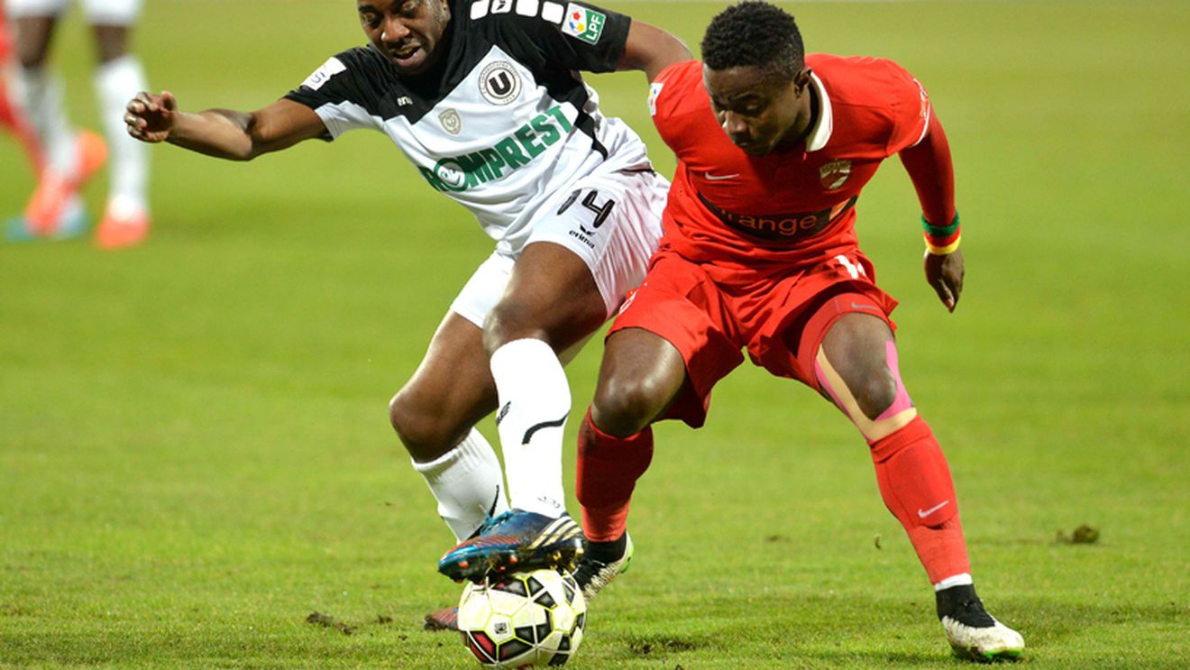 Fotbalistul de la "U" Cluj surprins într-o casă de pariuri a fost exclus din lot. "Este prima măsură pe care o luăm împotriva lui"