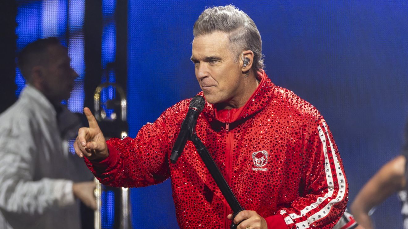 Robbie Williams, tribut pentru Diogo Jota în concertul de la Barcelona. Momentul în care timpul s-a oprit în loc