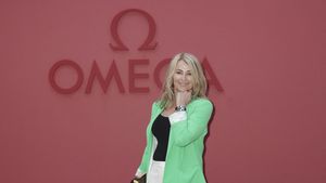 Discuția secretă dintre Nadia Comăneci și Ana Maria Bărbosu. Cuvintele fabuloase pe care i le-a zis „Zeița de la Montreal” gimnastei „furate” la Paris. VIDEO