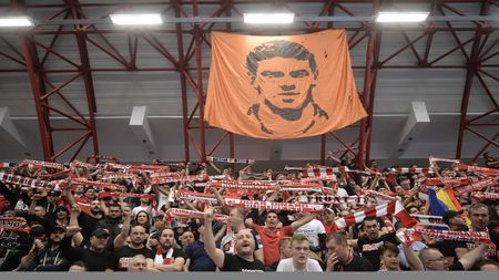 Dinamo și Steaua au făcut front comun și contestă o decizie a Federației Române de Handbal. „Noi nu mergem la ei, ei nu vin la noi! FRH cunoaște acest detaliu foarte important. Dacă ar fi ținut cont de el..."