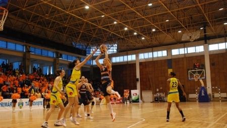 ICIM Arad a câștigat derby-ul etapei a VII-a din Divizia A la baschet feminin