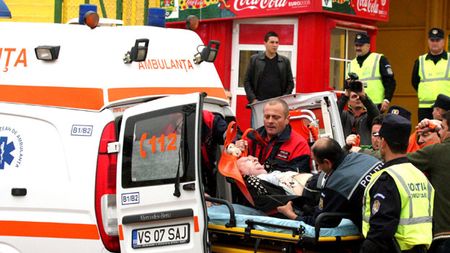 Ce surpriză: incidente între fanii vasluieni și cei ieșeni înainte de derby-ul Moldovei! Trei reținuți și doi internați după bătaia din gară