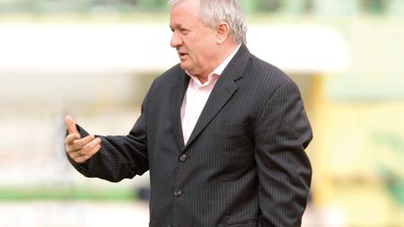 "Mutu avea altă treabă!"**