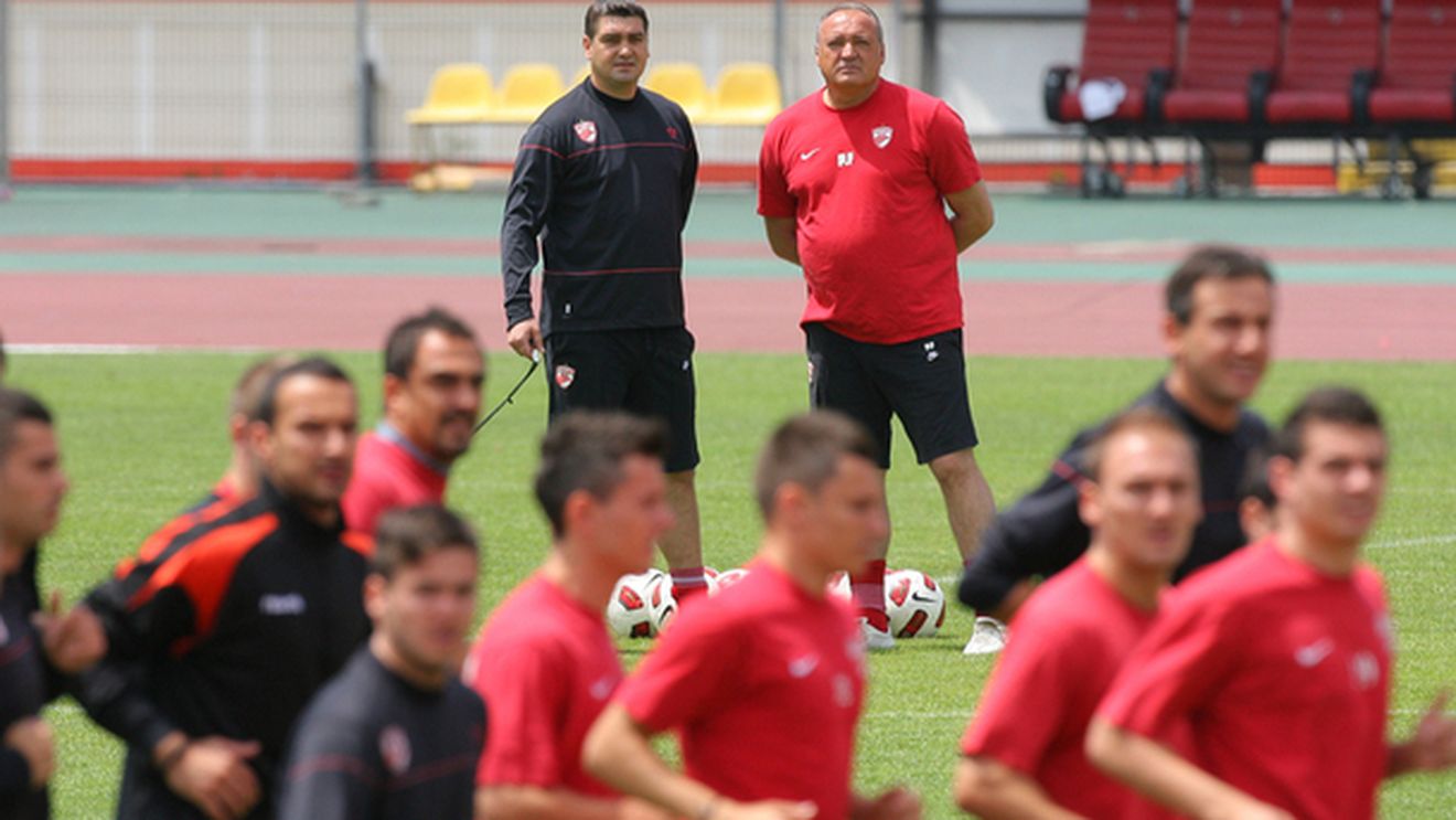Dinamoviștii se tem de Voința:** "Campionatele s-au pierdut cu echipele mici"