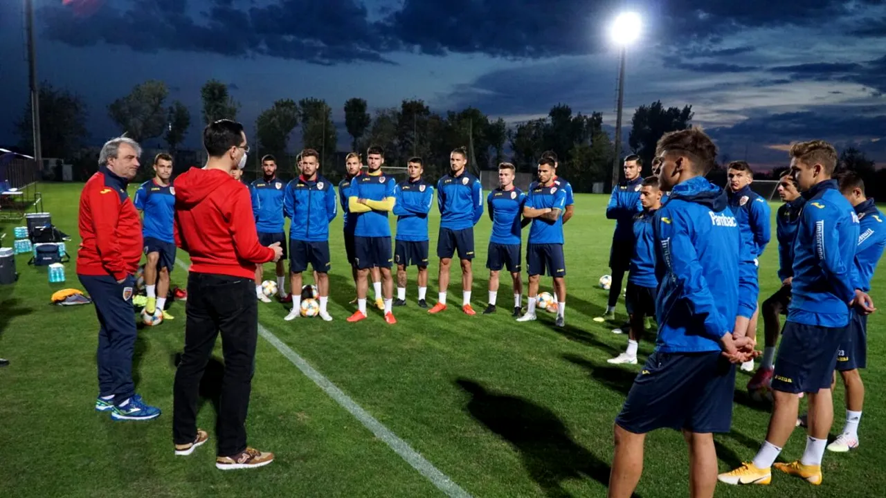 Jucătorii lui FCSB, în premieră în Ghencea! România U21 s-a antrenat sub comanda lui Mihai Stoichiță! Răzvan Burleanu, prezent și el | GALERIE FOTO