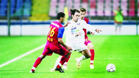 Primul portughez ajuns la CFR își avertizează conaționalii veniți în România:** "Atenție la tentațiile feminine!"