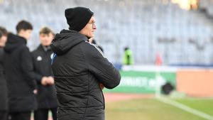 Neluțu Sabău a lăsat capul în pământ după „drama” de la U Cluj - Poli Iași 2-2: „Am fost eu neinspirat. Îmi asum”. Anunț despre transferul lui Vladislav Blănuță, pe care l-a criticat pentru joc