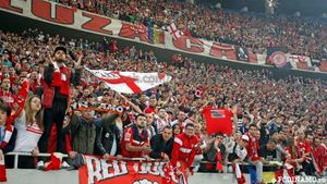 Suporterii lui Dinamo îi trag la răspundere pe investitorii spanioli: „Vrem să știm dacă s-au plătit datoriile”. Nu cer restituirea împrumutului | VIDEO EXCLUSIV ProSport Live