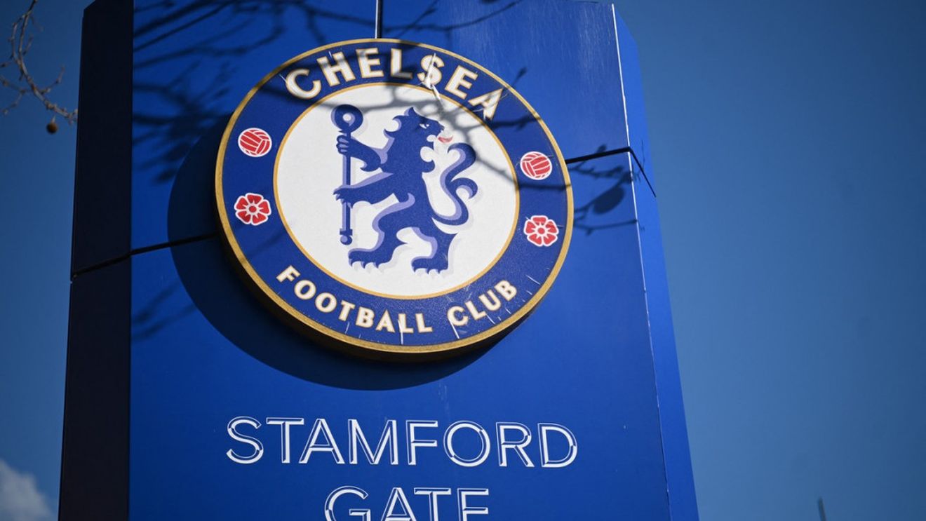 Chelsea Londra a „furat” un fotbalist de la academia de tineret a marii rivale Tottenham, după ce tânărul atacant a marcat 9 goluri împotriva grupării de pe Stamford Bridge! Acum este vedetă la prima echipă!