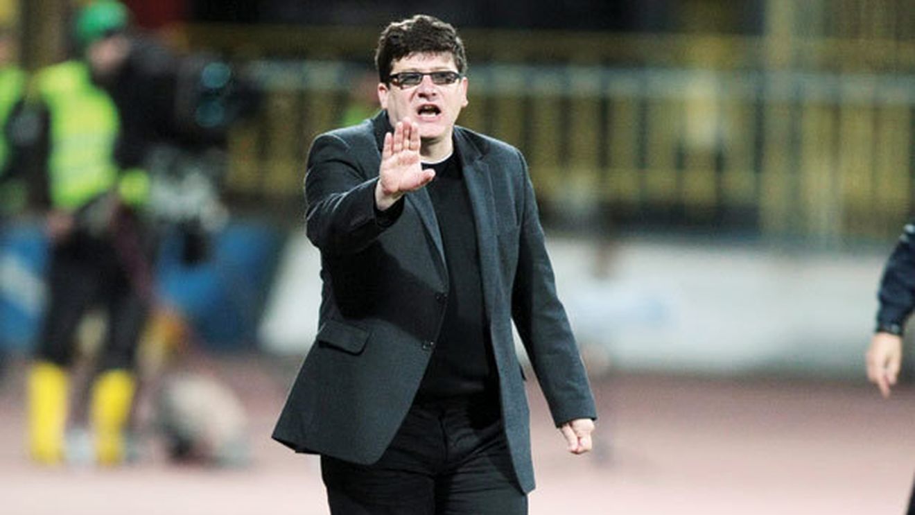 Recunoaște matematica din jocul Stelei!** Pustai laudă ceea ce alții consideră nebunia lui Becali: "Steaua se apropie de tiki-taka"