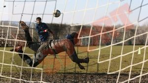 FOTO Zapata** plutește prin nămol!