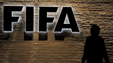 BLAT** mare la FIFA! Vezi suma pe care au primit-o trei oficiali