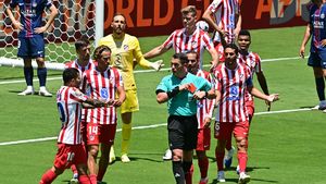 Istvan Kovacs, pus din nou la zid la Mondialul Cluburilor: „Un arbitru român care a masacrat Atletico. A dat șapte galbene unei echipe care a făcut opt faulturi”