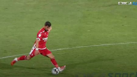 Borja Valle, golul anului în România! Reușită de la jumătatea terenului pentru pariul lui Cosmin Contra la Dinamo | VIDEO