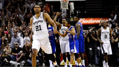 Salvați de veteran!** Tim Duncan a bătut-o de unul singur pe Clippers!