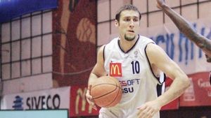 Energia Rovinari-CSU Ploiești, scor 70-88, în Divizia A la baschet