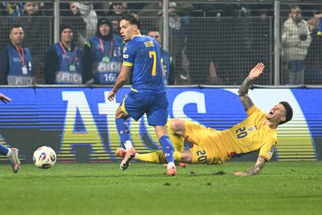 Mircea Lucescu a &icirc;nceput s&#259; &#539;ipe la jurnali&#537;tii din Bosnia: &bdquo;Vorbesc eu, nu voi! E vorba de respect&rdquo;