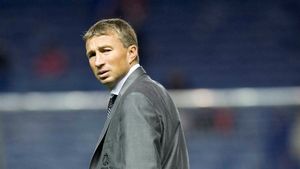 Edi, de la interimar la principal? "Am vorbit cu Dan Petrescu, nu cred că revine în țară!"