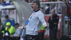 Adrian Mihalcea, aproape de demisie la UTA Arad, fix înaintea meciului cu Dinamo! EXCLUSIV