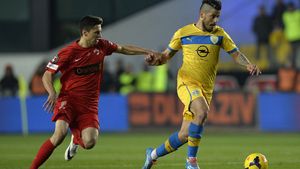 Albin a semnat prelungirea contractului cu Petrolul
