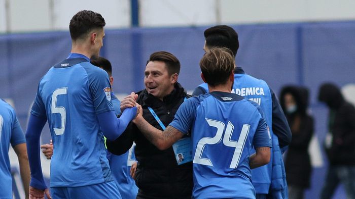 De la cine și-n ce mod își vor încasa restanțele salariale antrenorii și jucătorii celor de la Academica Clinceni + Ce se întâmplă cu Adi Popa și Gardoș! | EXCLUSIV