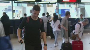 Chipciu a plecat spre Belgia, unde urmează să facă examenul medical la Anderlecht. Ce a declarat înainte de decolare