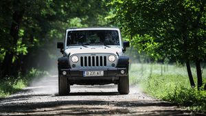 Test drive Wrangler 2.8 CRD. Adevăratul Jeep - GALERIE FOTO