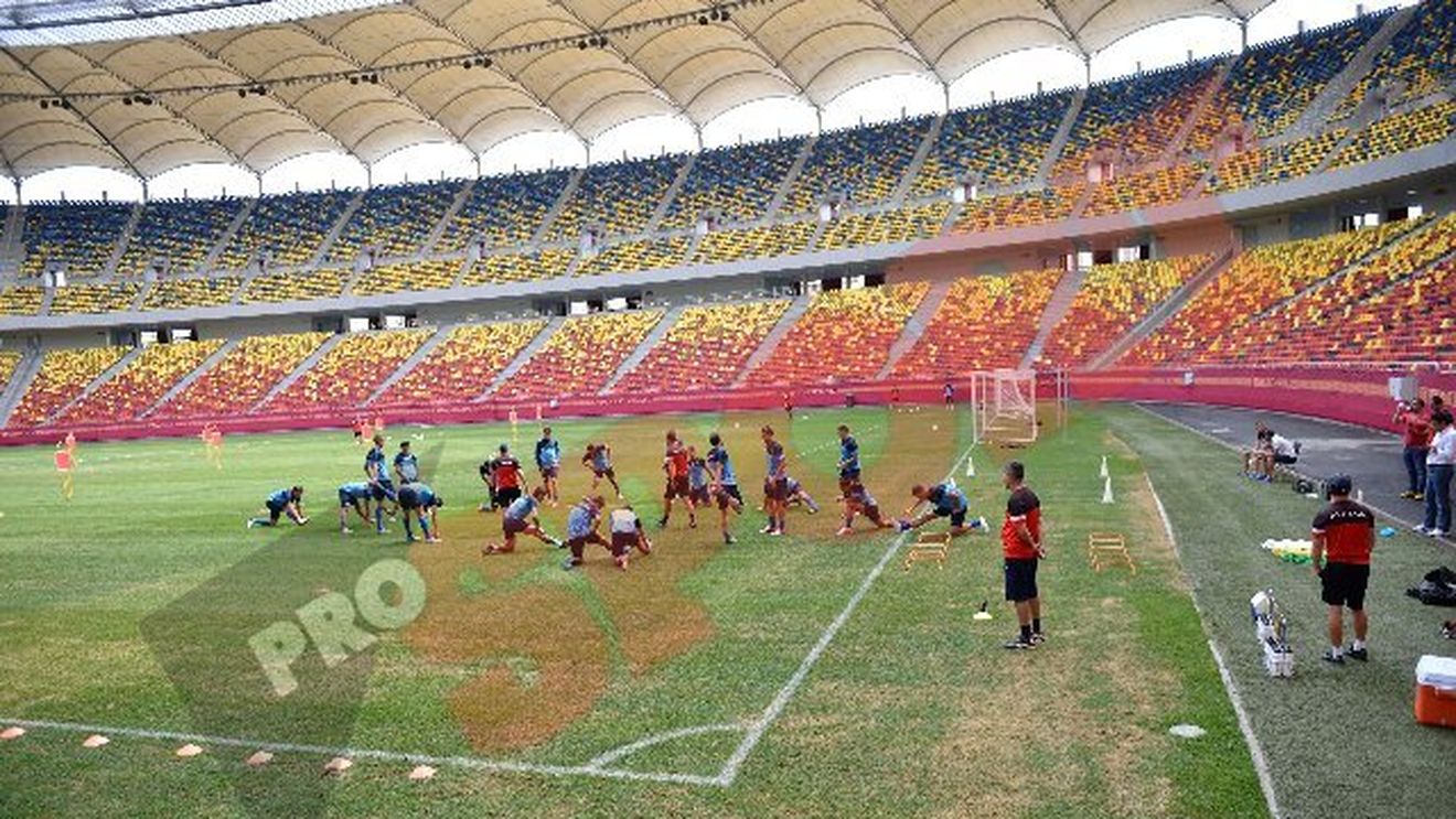 FOTO EXCLUSIV** Gazonul de pe Național Arena este sub orice critică. Steaua și Dinamo au declanșat ALARMA de gradul 0