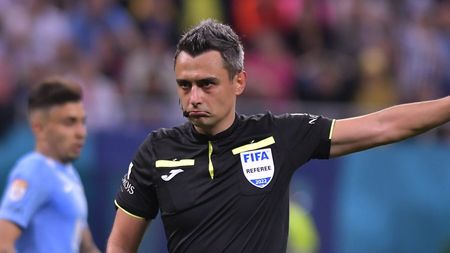„Între 3 și 5 centimetri a fost ofsaid!”. Discuția secretă dintre cei care testează VAR și observatorul partidei Voluntari - FCSB | EXCLUSIV