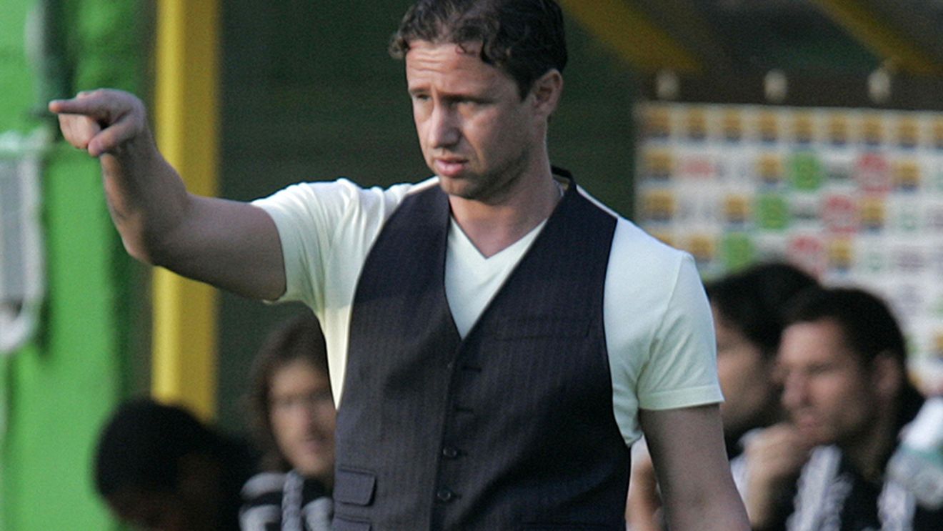 Reghe pleacă după jucători!** Cum ar putea arăta Craiova în 2011