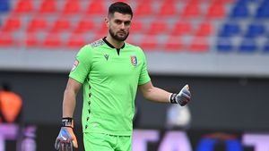 Chindia și-a anulat cantonamentul la Mogoșoaia și l-a pierdut pe Dorian Railean. Portarul e aproape de un club mare din România