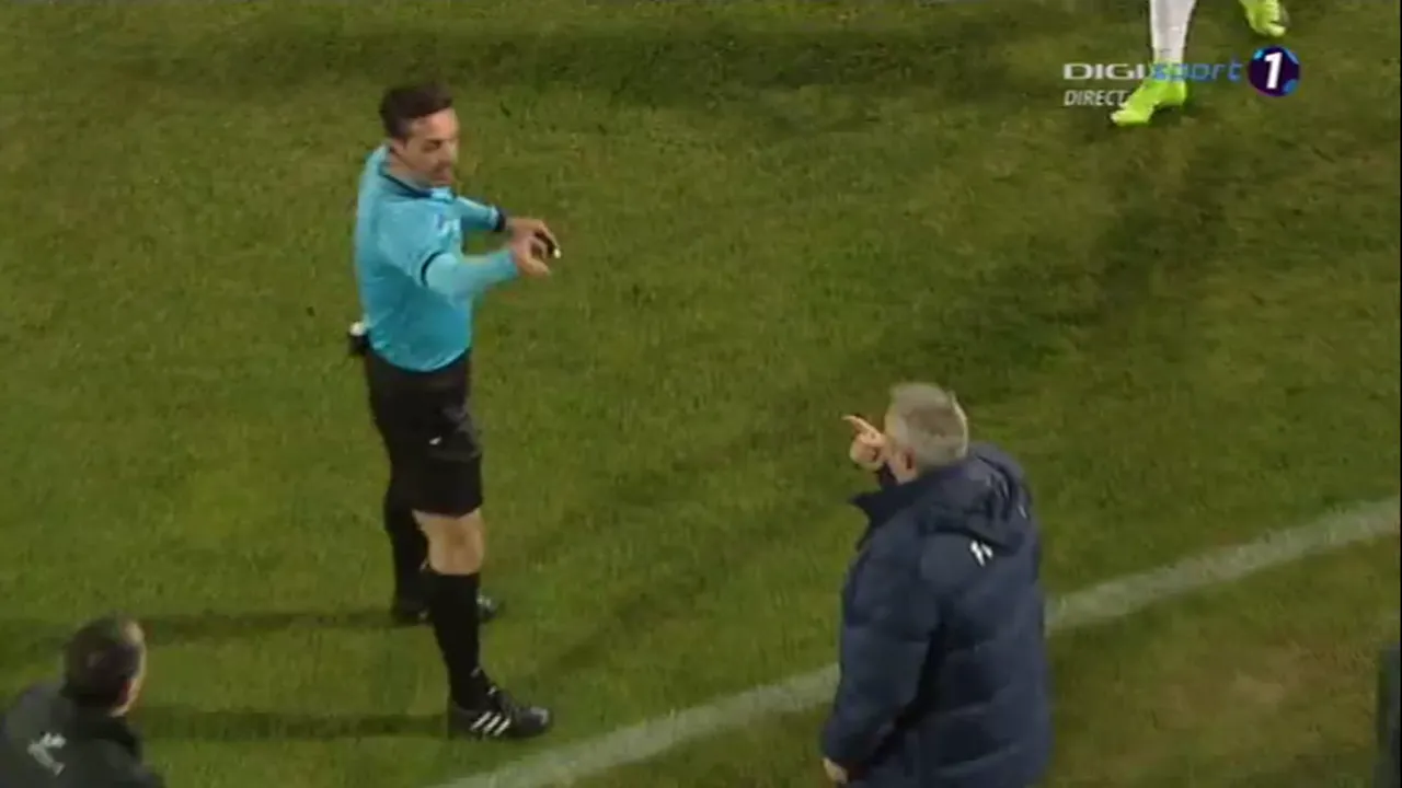 Scene incredibile la Cluj! Șumudică și-a ieșit din minți după ce a fost eliminat de arbitrul Sebastian Colțescu