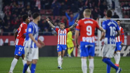 FC Barcelona transferă fotbalistul pe care Dinamo l-a aruncat ca pe o măsea stricată după perioada Cortacero! Avea un CV sclipitor când a ajuns în România, dar nu a rupt gura târgului