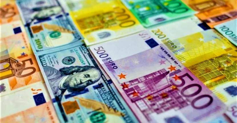 Curs valutar 19 septembrie 2019! Cât au crescut euro şi dolarul