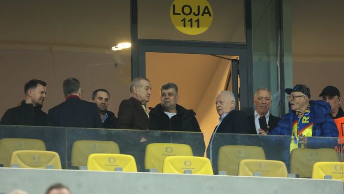 Ce a găsit Gigi Becali în loja sa de la Arena Națională, la meciul FCSB - Manchester United