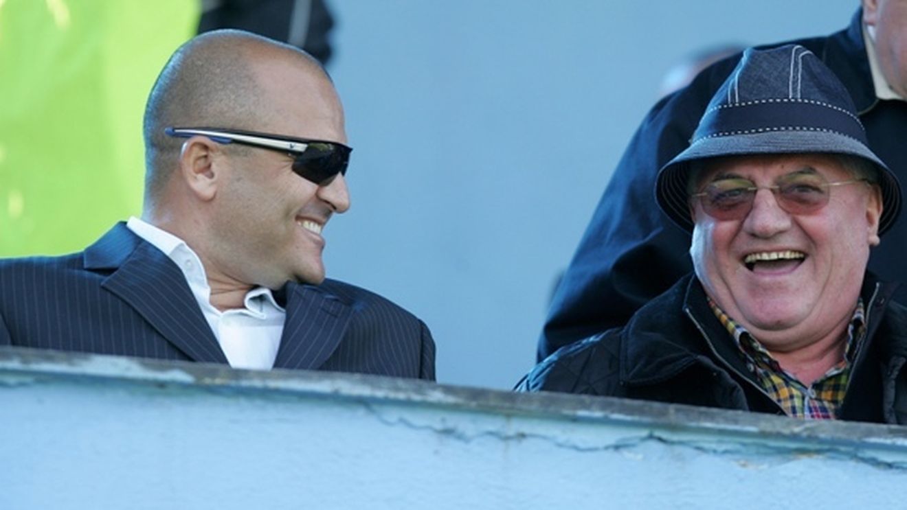 Mai bine decât se așteptau!** Craiovenii pot avea două echipe în liga secundă! Cum ar putea fi posibil