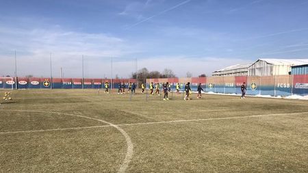 EXCLUSIV | O comparație care nu ne face cinste: "Am rămas uimit! Noi nu avem așa ceva în România, nici FCSB-ul nu are". Cea mai mare problemă a fotbalului românesc