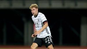 Fotbalistul care nu și-a irosit banii pe distracții. La 25 de ani, neamțul Ludewig poate trăi liniștit și din afaceri