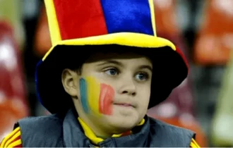 România, o mocirlă fotbalistică urât mirositoare: anomaliile cu care ne facem de râs în lume ANALIZĂ