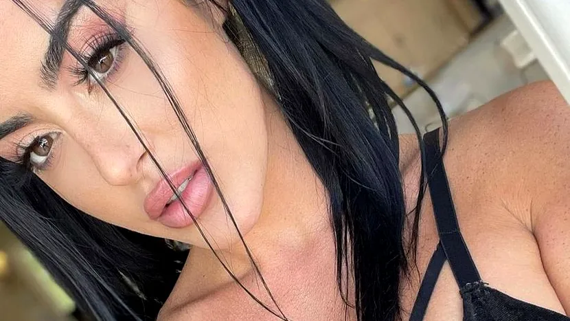 Modelul care a băut până la 10 sticle de vin pe zi dezvăluie adevărul sumbru din spatele fotografiilor sexy. Nu știam că sunt alcoolică