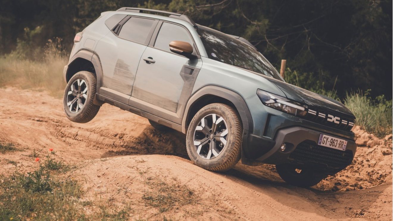 Detaliul de 25 mm care transformă Dacia Duster! Nemții au făcut schimbarea decisivă pentru SUV-ul românesc