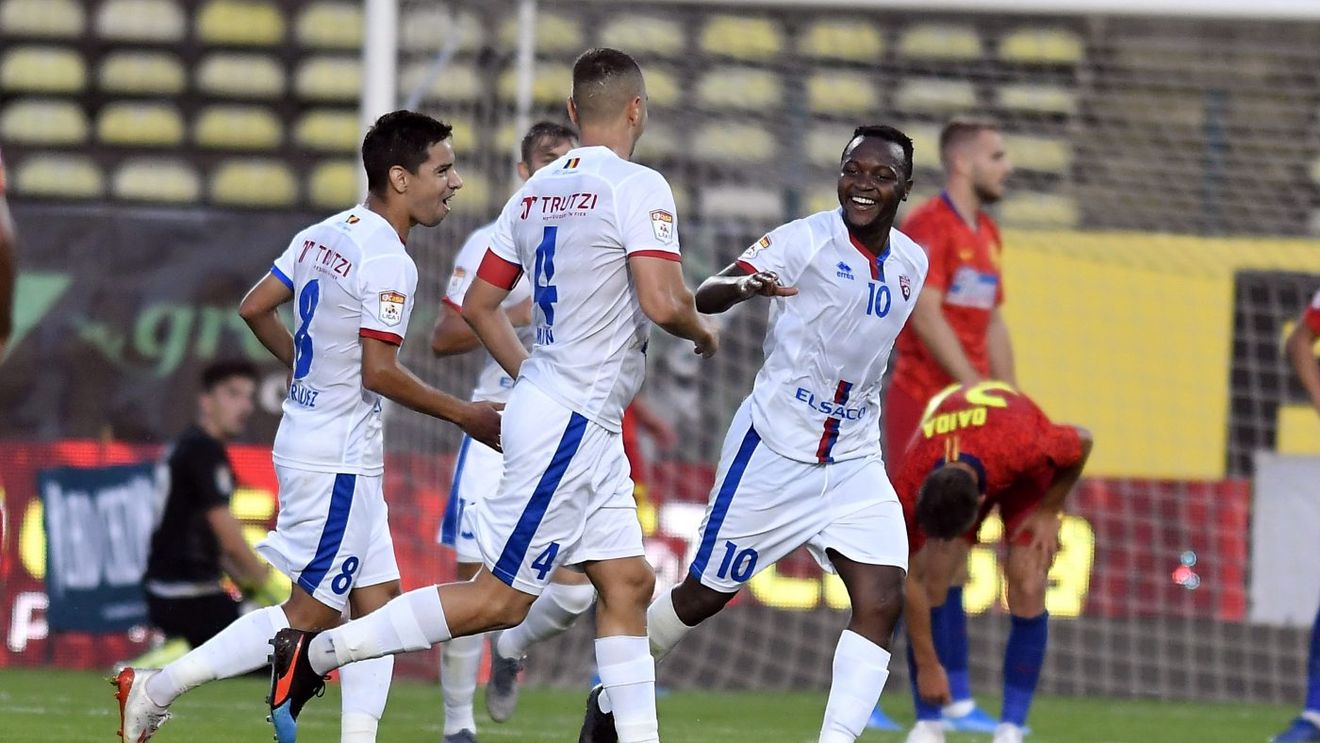 Se amână FCSB - FC Botoșani!? Oaspeții, loviți de COVID-19 înaintea meciului: 4 jucători pozitivi și mulți alții cu simptome