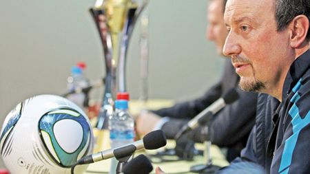 Nu e Mourinho, dar e un fost antrenor al Realului!** Chelsea a trecut un nou nume pe lista posibililor înlocuitori ai lui Benitez