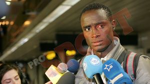 Tall a sosit în România!** "Nu știu cine sunt Hagi, Chivu sau Mutu! Vreau titlul cu Steaua!"