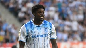 Dinamo a riscat să piardă meciul cu Craiova la masa verde după ce Istvan Kovacs a intervenit împotriva scandărilor rasiste! Reacția lui Nsimba: „Nu e prima oară!”