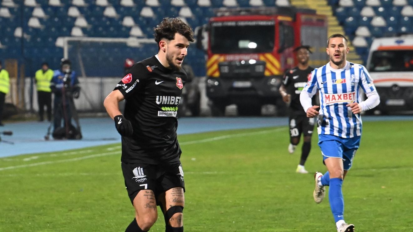 Mihai Rotaru încearcă lovitura iernii în mercato. Universitatea Craiova vrea transferul lui Ianis Stoica pentru a-l înlocui pe Andrei Ivan