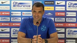 Bogdan Vintilă, despre situația accidentaților din lot înaintea jocului cu CFR Cluj + De ce are emoții și pe cine a anunțat că va folosi fundaș stânga: „E o soluție viabilă” | VIDEO